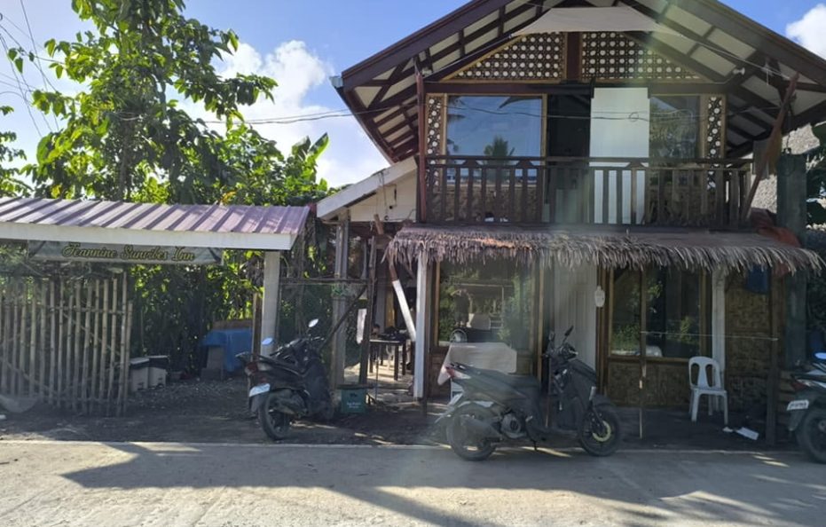 Jeannine Sunvibes Inn