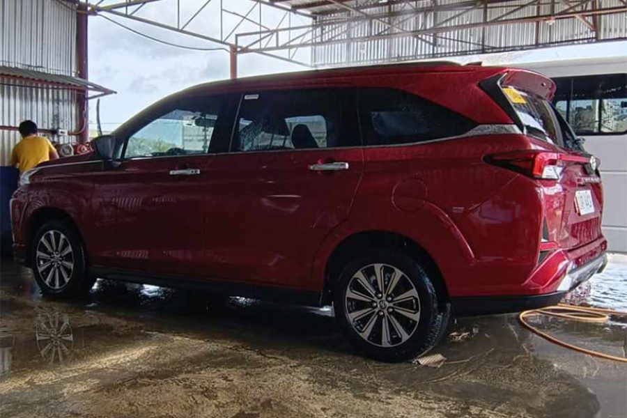 Toyota Veloz (General Luna)