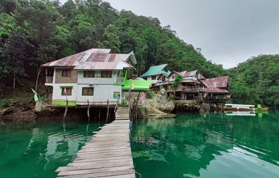 Lagoon Tiktikan and Sohoton Gamay Resort